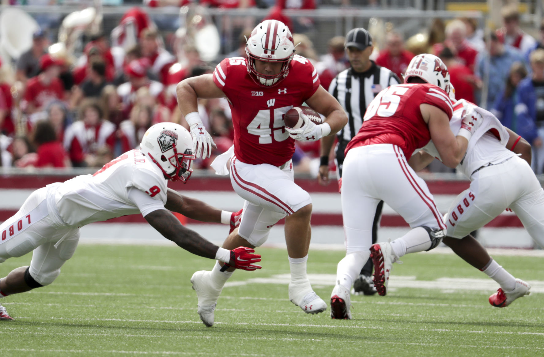 Wisconsin Badgers 45, New Mexico Lobos 14
